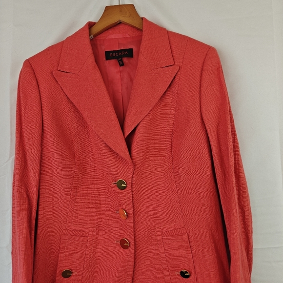 ESCADA Button Up Suit Blazer Jacket In Coral, Gold Buttons, Logo Size 38 Medium - Picture 6 of 16
